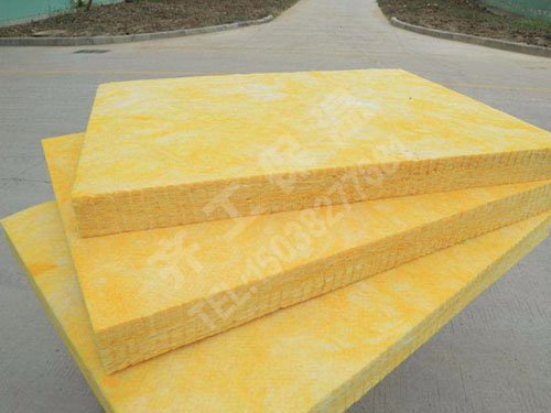 零級橡塑保溫板簡介